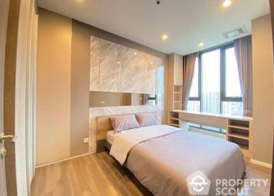 1-BR Condo at Whizdom Essence Sukhumvit near BTS Punnawithi