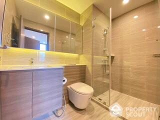 1-BR Condo at Whizdom Essence Sukhumvit near BTS Punnawithi