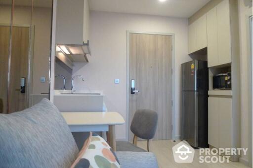 1-BR Condo at Knightsbridge Prime Sathorn near BTS Chong Nonsi (ID 393013)