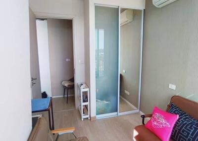 2-BR Condo at Sense Phaholyothin near BTS Saphan Khwai