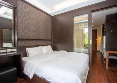 Sale - condo at Himma Garden Condominium WOOD