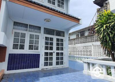 3-BR House in Bang Chak