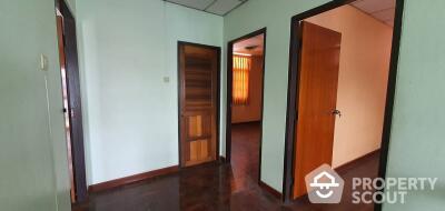 3-BR House in Bang Chak