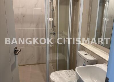 Condo at Aspire Erawan Prime for rent