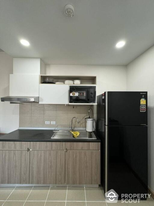 2-BR Condo at Supalai Loft Prajadhipok-Wongwian Yai near BTS Wongwian Yai