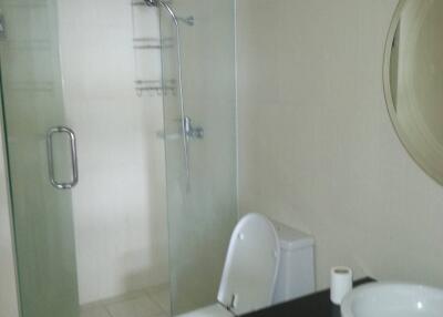 1-BR Condo at Silom City Resort Condominium near BTS Chong Nonsi