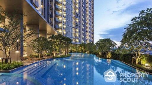 1-BR Condo at The Key Sathorn - Charoenraj near BTS Saphan Taksin