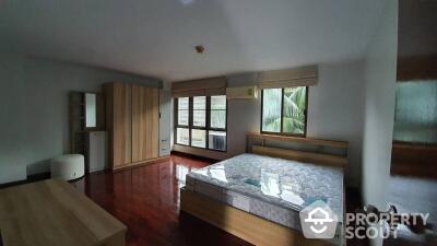 2-BR Condo in Bang Kapi