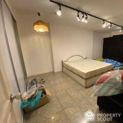 2-BR Condo at Srivara Mansion Condominium near MRT Thailand Cultural Centre