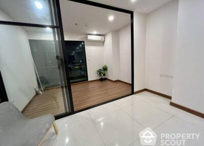 1-BR Condo at Supalai Premier Charoen Nakhon near BTS Krung Thon Buri