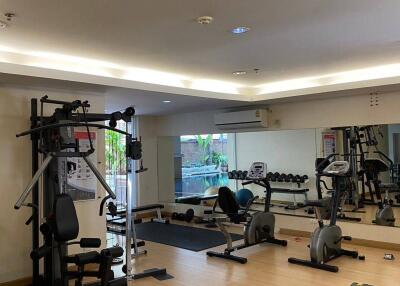 Studio Condo at Pabhada Silom Condominium near BTS Saint Louis