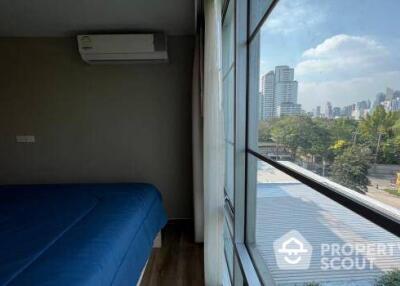 1-BR Condo at Maestro 39 near BTS Phrom Phong