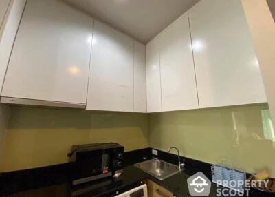 1-BR Condo at Circle Condominium near MRT Phetchaburi