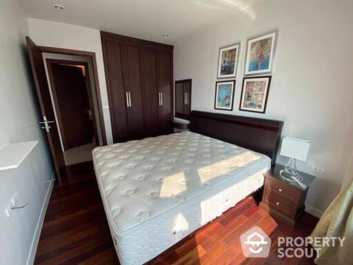 1-BR Condo at Circle Condominium near MRT Phetchaburi