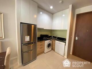 1-BR Condo at Circle Condominium near MRT Phetchaburi