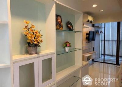 1-BR Condo at Ideo Blucove Sathorn near BTS Wongwian Yai