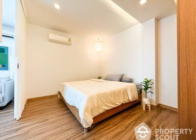 1-BR Condo at Tree Condo Sukhumvit 42 Condominium near BTS Phra Khanong