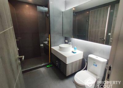 1-BR Condo at Trapezo Sukhumvit 16 near MRT Queen Sirikit National Convention Centre