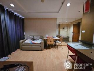 2-BR Condo at The Master Sathorn Executive near BTS Krung Thon Buri