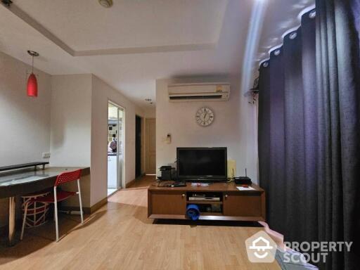 2-BR Condo at The Master Sathorn Executive near BTS Krung Thon Buri