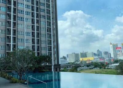 1-BR Condo at Supalai Veranda Rama 9 in Bang Kapi