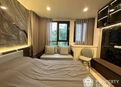 1-BR Condo at Xt Huaikhwang near MRT Huai Khwang