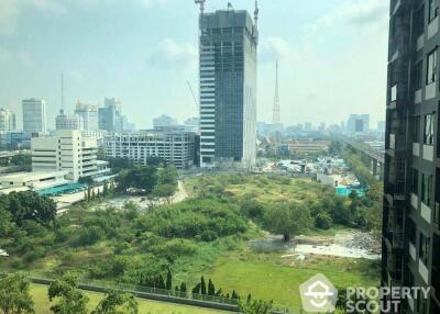 1-BR Condo at Life Asoke near ARL Makkasan