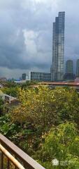 1-BR Condo at The Fine @ River Condominium near BTS Saphan Taksin