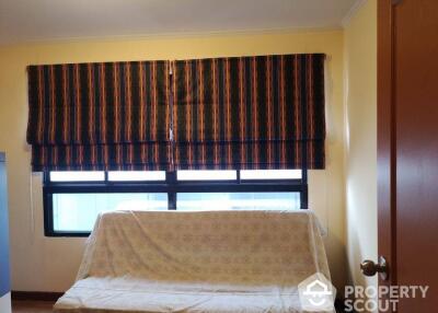 2-BR Condo at Lumpini Place Rama Iv-Sathorn near MRT Khlong Toei