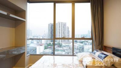 1-BR Condo at The Room Sathorn - St. Louis near BTS Surasak