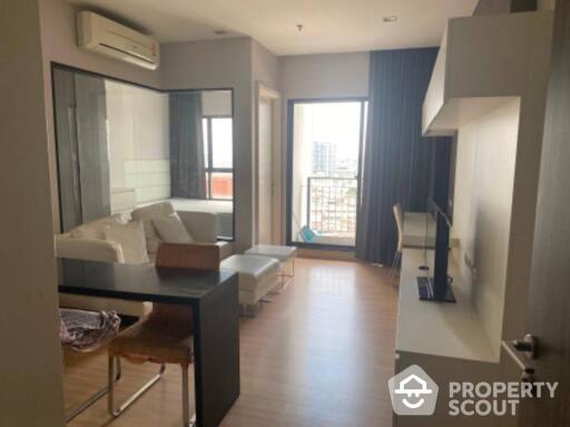 1-BR Condo at Urbano Absolute near BTS Krung Thon Buri