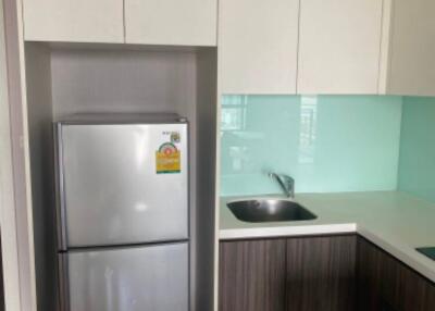 1-BR Condo at Urbano Absolute near BTS Krung Thon Buri