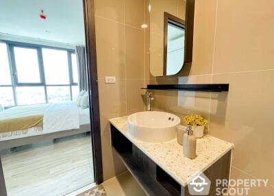 1-BR Condo at Xt Huaikhwang near MRT Huai Khwang