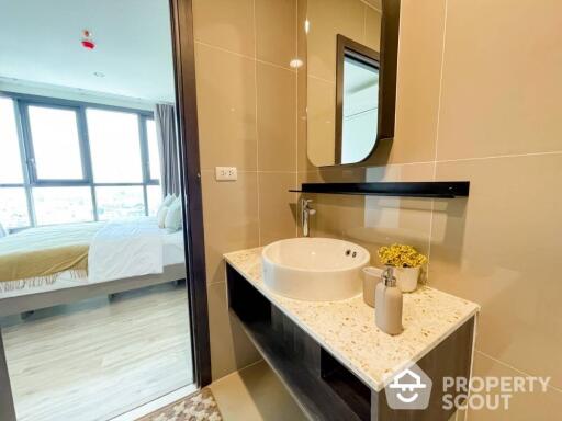 1-BR Condo at Xt Huaikhwang near MRT Huai Khwang