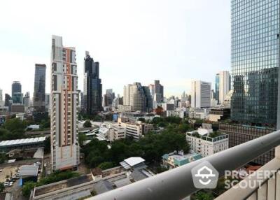 1-BR Condo at Life @ Sathorn 10 near BTS Saint Louis