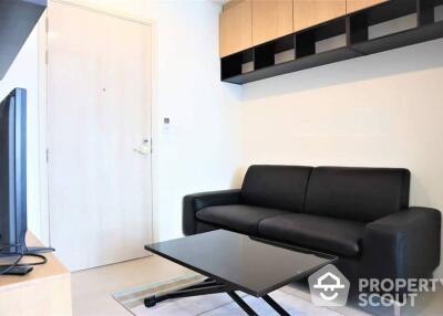 1-BR Condo at Life Asoke near ARL Makkasan