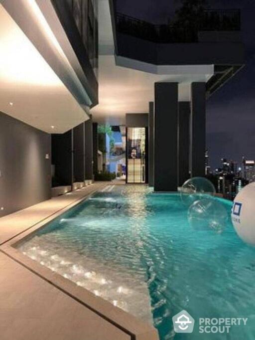 1-BR Condo at Ideo Rama 9 - Asoke near MRT Phra Ram 9