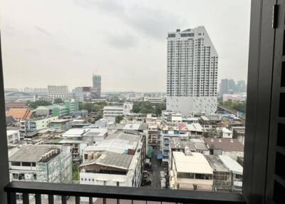 1-BR Condo at The Editor Vertical Village Sapankwai near BTS Saphan Khwai