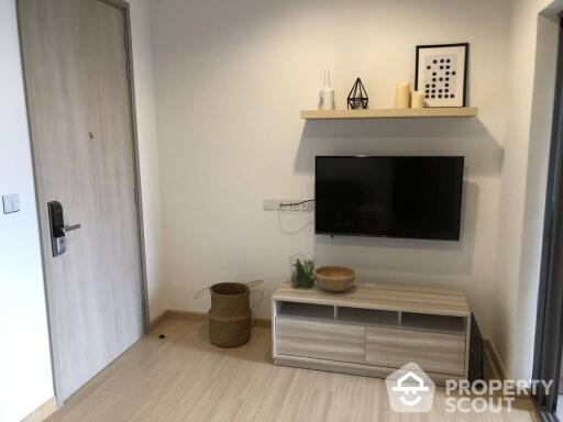 1-BR Condo at Whizdom Connect Sukhumvit near BTS Punnawithi