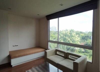 1-BR Condo at Tree Condo Sukhumvit 42 Condominium near BTS Phra Khanong