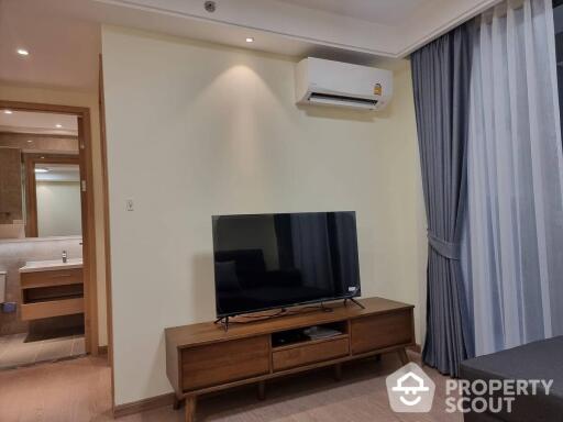 1-BR Condo at Regal Sathon-Naradhiwas close to Naradhiwas Rajanagarindra