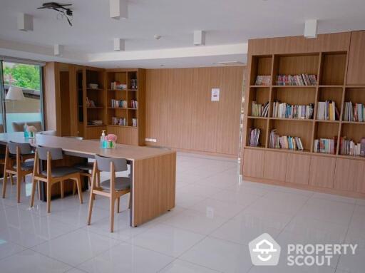 2-BR Condo at Moniiq Condo Sukhumvit 64 near BTS Punnawithi