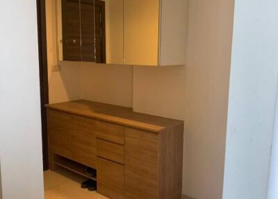 2-BR Condo at Moniiq Condo Sukhumvit 64 near BTS Punnawithi