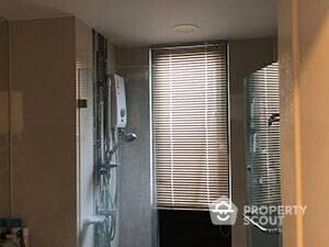 2-BR Condo near BTS Sanam Pao