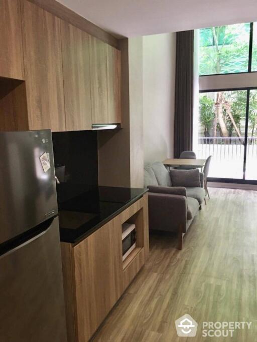 1-BR Duplex at Blossom Condo @ Sathorn-Charoenrat near BTS Surasak