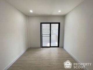 3-BR Townhouse near BTS On Nut