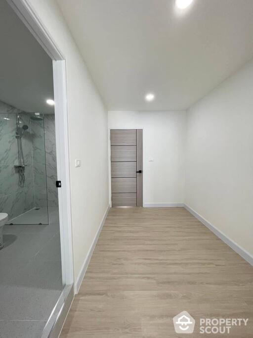 3-BR Townhouse near BTS On Nut