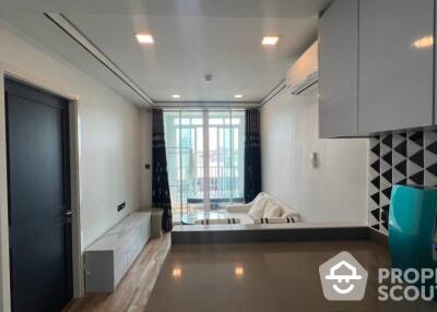 1-BR Condo at Maestro 01 Sathorn - Yenakat in Thung Maha Mek