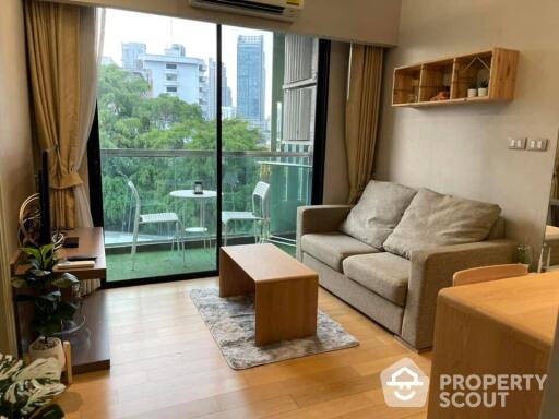 1-BR Condo at Tidy Deluxe Sukhumvit 34 near BTS Thong Lor