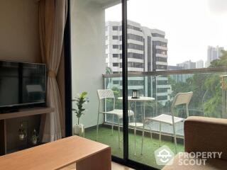 1-BR Condo at Tidy Deluxe Sukhumvit 34 near BTS Thong Lor